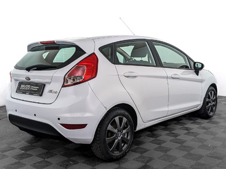 фото Ford Fiesta VII 2016