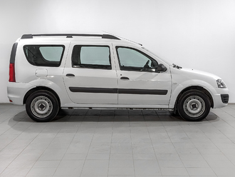 фото Lada Largus 2020