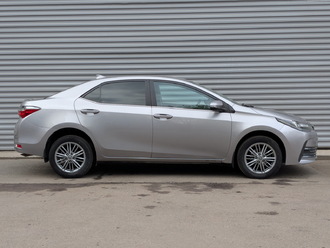 фото Toyota Corolla XI 2018