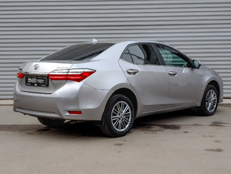 Toyota Corolla с пробегом в автосалоне Форис Авто