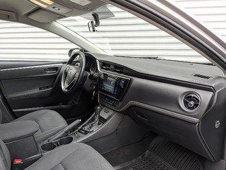 Toyota Corolla с пробегом в автосалоне Форис Авто