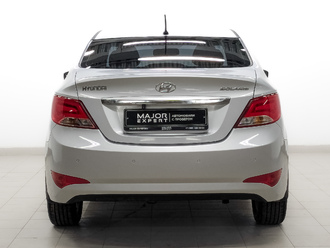 фото Hyundai Solaris I 2015