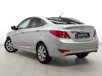 фото Hyundai Solaris I 2015