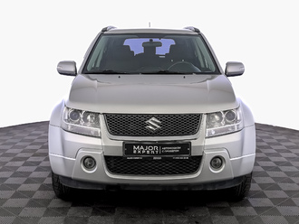 фото Suzuki Grand Vitara II 2011