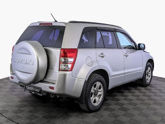 фото Suzuki Grand Vitara II 2011