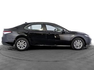 фото Toyota Camry VIII 2018