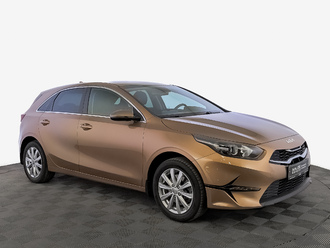 фото Kia Ceed III 2021