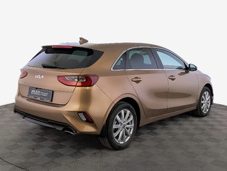 фото Kia Ceed III 2021