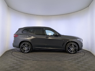 фото BMW X5 (G05/F95) 2022