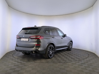 фото BMW X5 (G05/F95) 2022