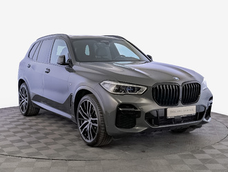 фото BMW X5 (G05/F95) 2022