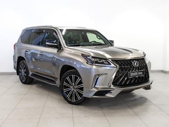 фото Lexus LX III 2017