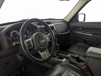 фото Jeep Cherokee III (KK) 2012