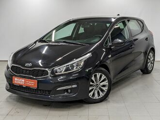 фото Kia Cee`d II 2017