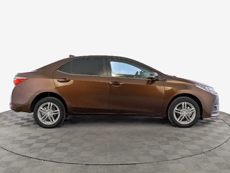 фото Toyota Corolla XI 2017