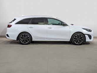 фото Kia Ceed III 2021