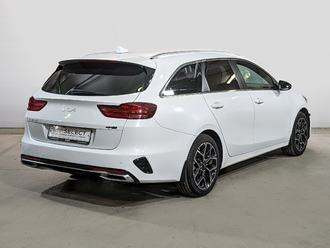 фото Kia Ceed III 2021