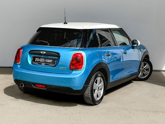 фото Mini Mini III (F56/F55) 2018