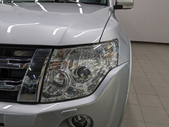 фото Mitsubishi Pajero IV 2011