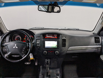 фото Mitsubishi Pajero IV 2011