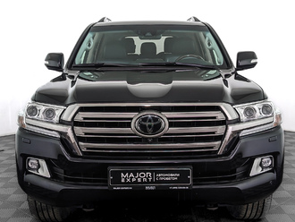 фото Toyota Land Cruiser 200 2018