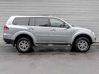 фото Mitsubishi Pajero Sport II 2014