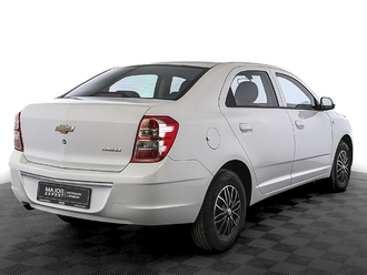 фото Chevrolet Cobalt II 2021