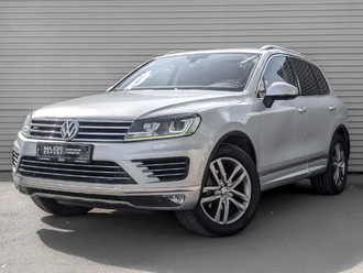 фото Volkswagen Touareg II 2016