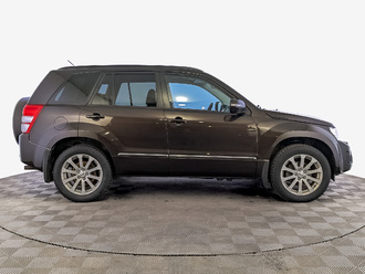 фото Suzuki Grand Vitara II 2013