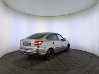 фото Lada Granta II 2022