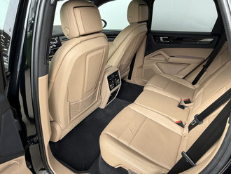 фото Porsche Cayenne III 2020