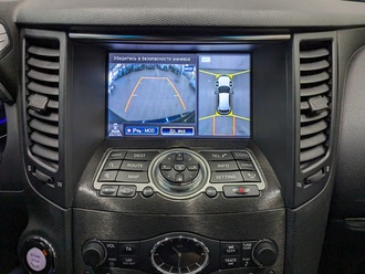 фото Infiniti QX70 2016