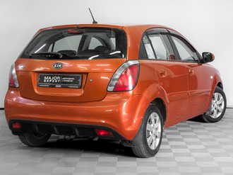 фото Kia Rio II 2010