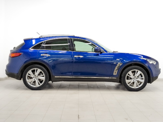 фото Infiniti QX70 2017