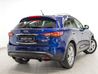 фото Infiniti QX70 2017