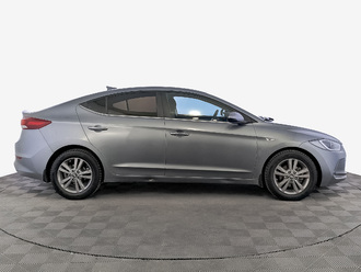 фото Hyundai Elantra VI 2017