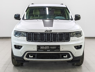 фото Jeep Grand Cherokee IV (WK2) 2021