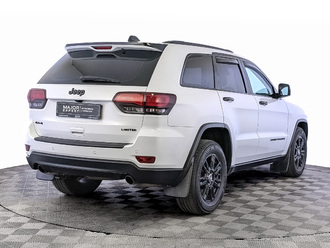 фото Jeep Grand Cherokee IV (WK2) 2021