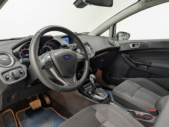 фото Ford Fiesta VII 2015