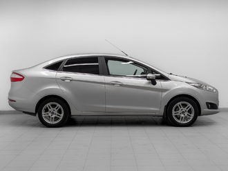 фото Ford Fiesta VII 2015