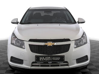 фото Chevrolet Cruze (J300/J305) 2011