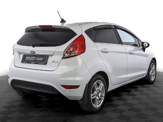 фото Ford Fiesta VII 2017