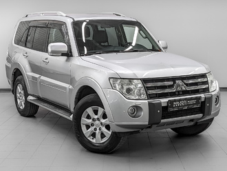 фото Mitsubishi Pajero IV 2010