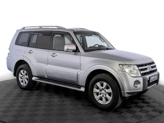 фото Mitsubishi Pajero IV 2010