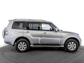 фото Mitsubishi Pajero IV 2010