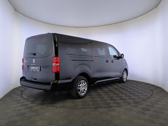 фото Peugeot Traveller 2021