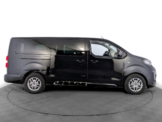 фото Peugeot Traveller 2021