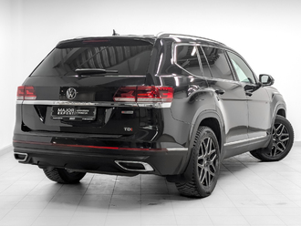 фото Volkswagen Teramont I 2021