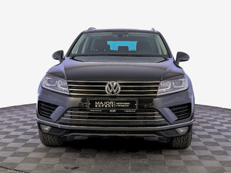 фото Volkswagen Touareg II 2017
