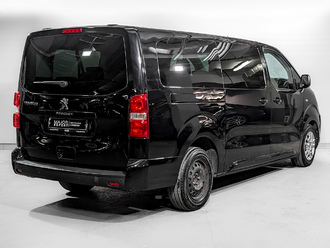 фото Peugeot Traveller 2021